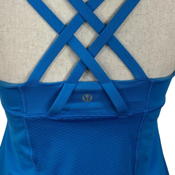 Lululemon SZ 10? Energy Tank Top Built-in Bra Stretch Wicking Criss-Cross Straps - Picture 5 of 6